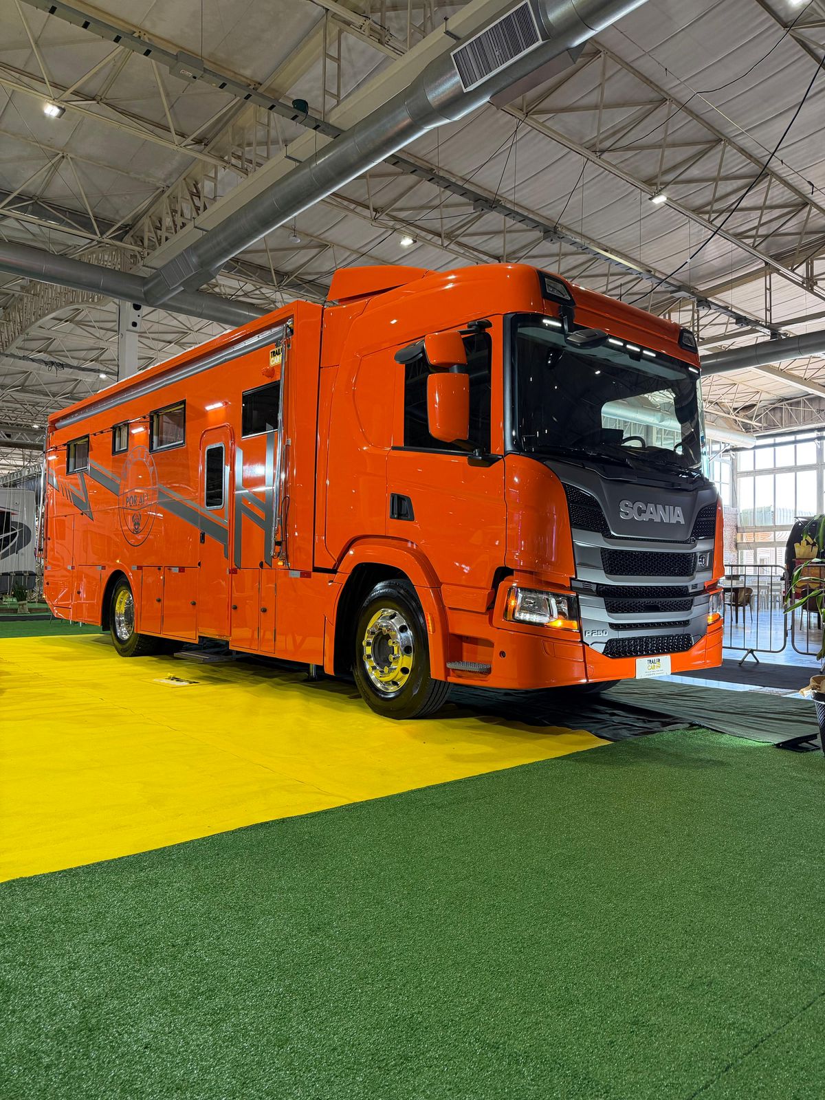 Scania P320 XT Laranja Cliente